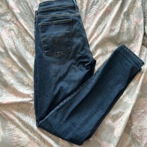 Levi’s 710 Super Skinny Distressed Jeans